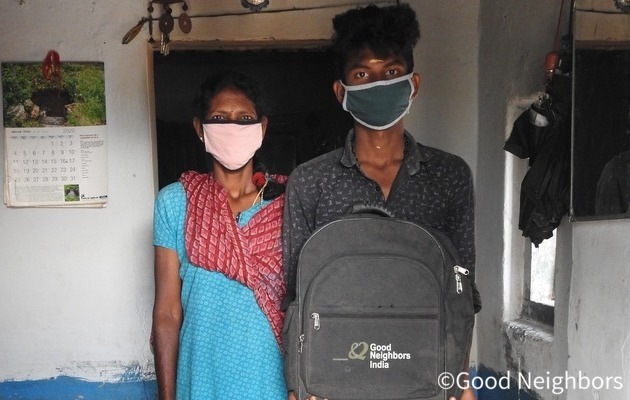 ヴィシュヌくんと母親