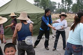 中国四川省大地震災害支援
