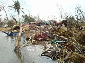 ミャンマー大型サイクロン被災状況:緊急支援